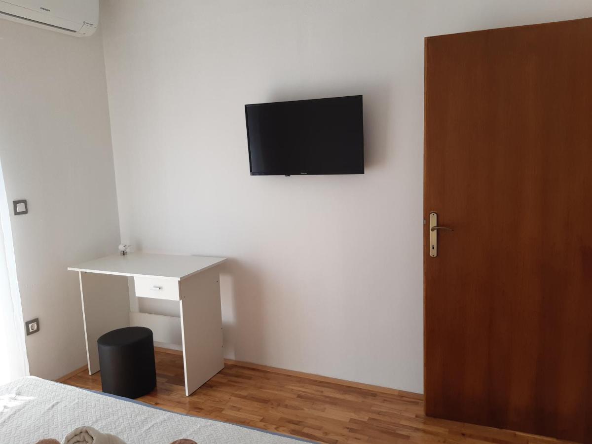 Apartmani Frano Vodice Extérieur photo